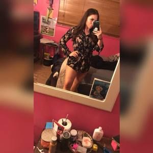 Meet your Posher, Arianna